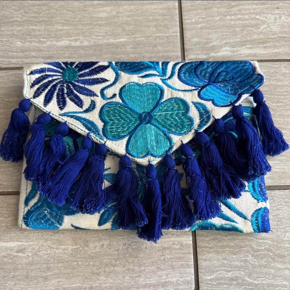 Perfect Spring/Summer purse - Picture 2 of 4
